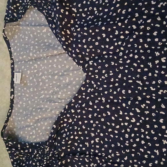 Old Navy Blue tank top with white cheetah prints - Picture 2 of 6